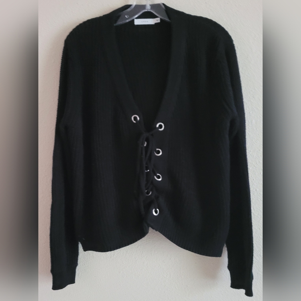 LUSH Sz Medium sweater